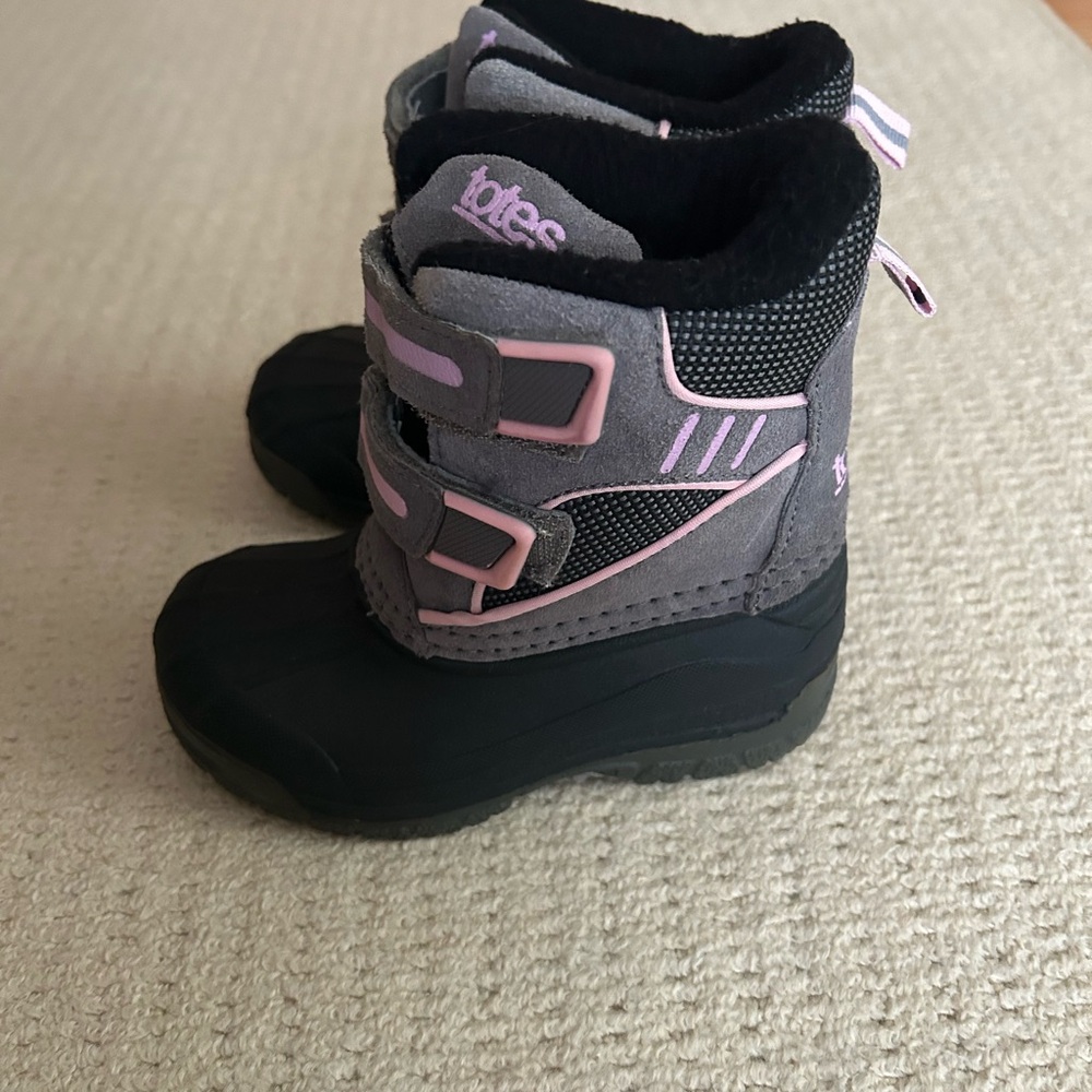 Totes winter girl boots - Picture 4 of 4